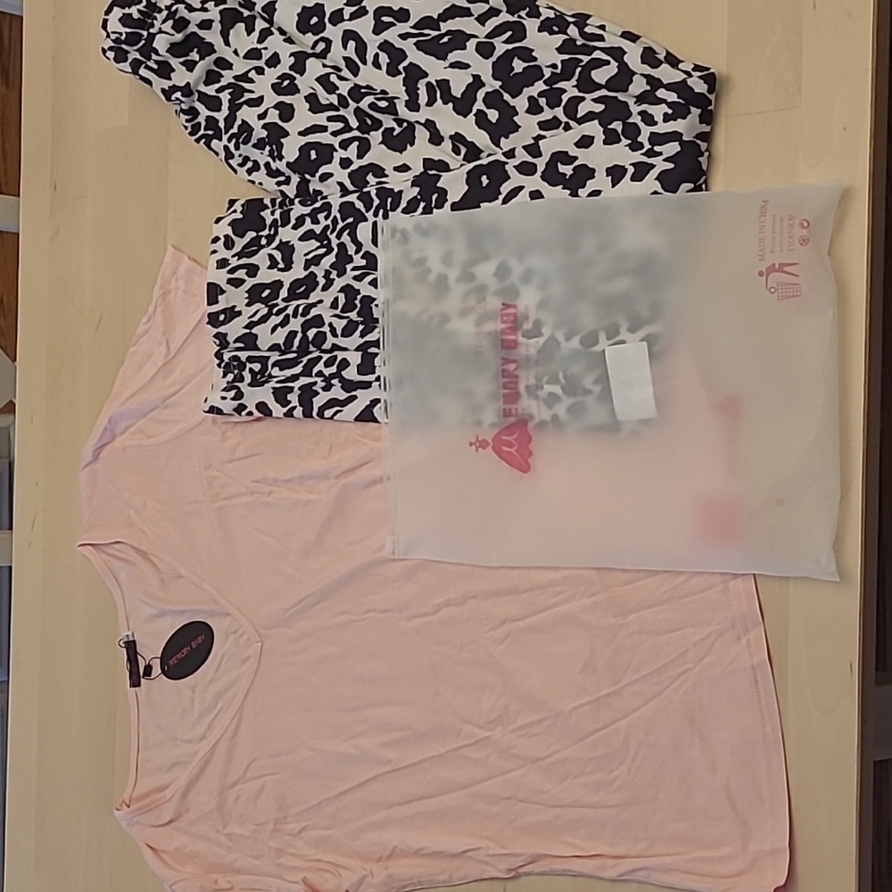 NWT Memory Baby Light Pink and Black and White Cheetah Print PJ Set
